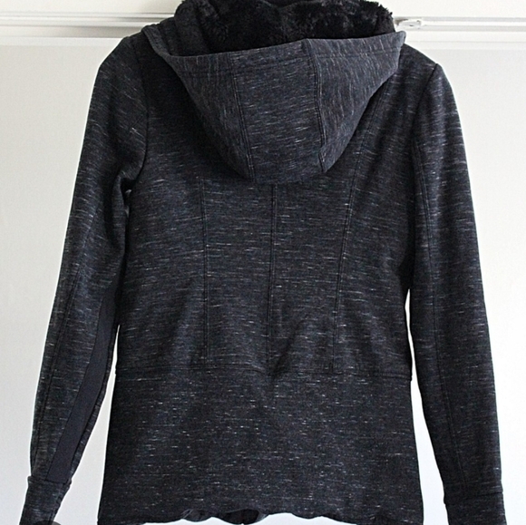 Athleta FUR LINED Luxe Victory Hoodie, Black Multi Heather, M - $148 - Picture 3 of 6